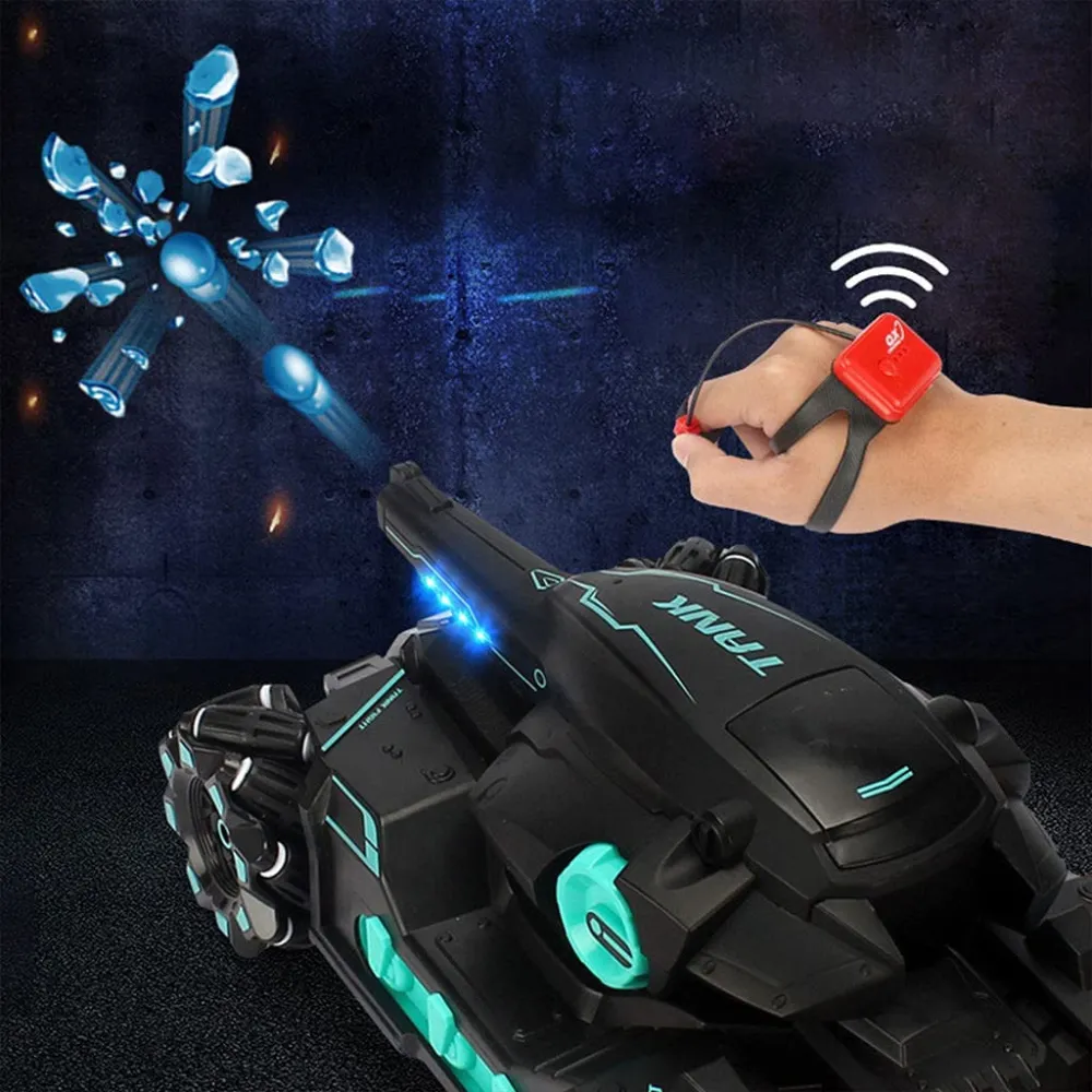 AquaBlast | Uusin vesitaistelukokemus - RC-tankki eleohjauksella ja vesipomminheittäjällä!