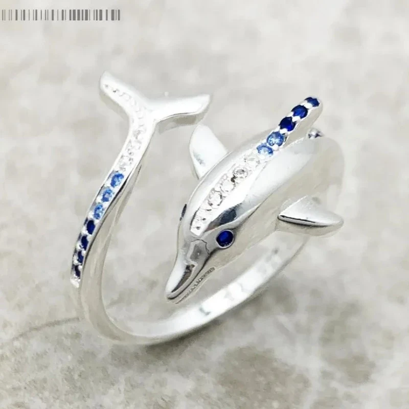 Dolphin Sapphire Ring - Poikkeus®