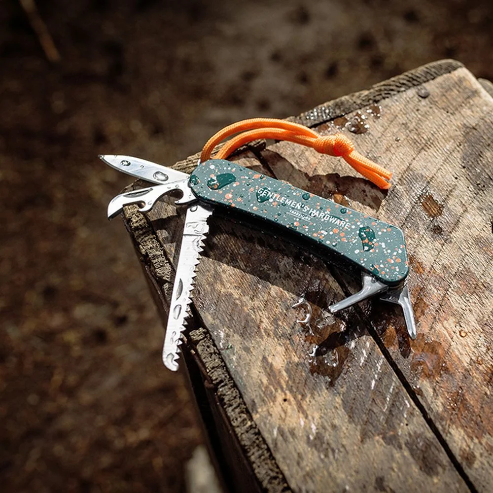 Wilderness Multi Tool ja Fire Starter
