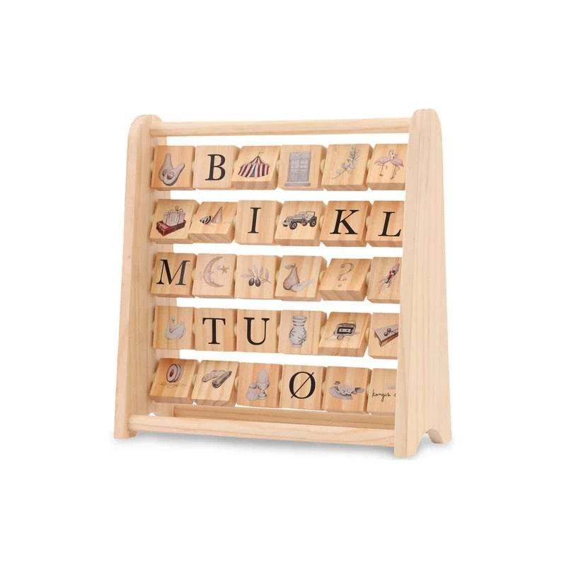 Konges Sløjd Vuodevaatteet - ABC Puukehys - FSC Bedroom Decor