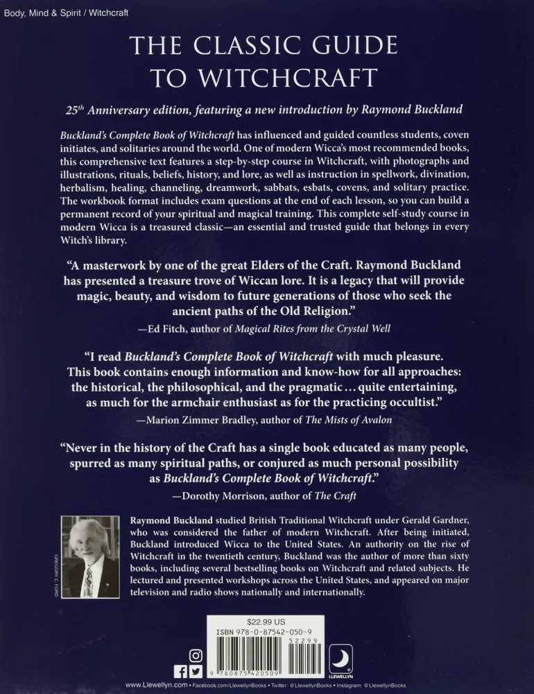 Complete Book Witchcraft - Raymond Buckland