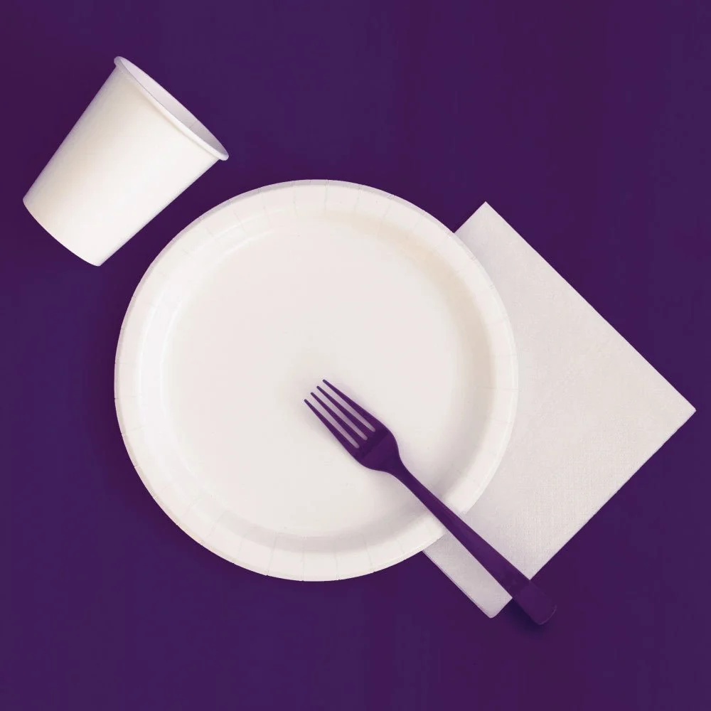 Violetti pöytäliina 2.74m