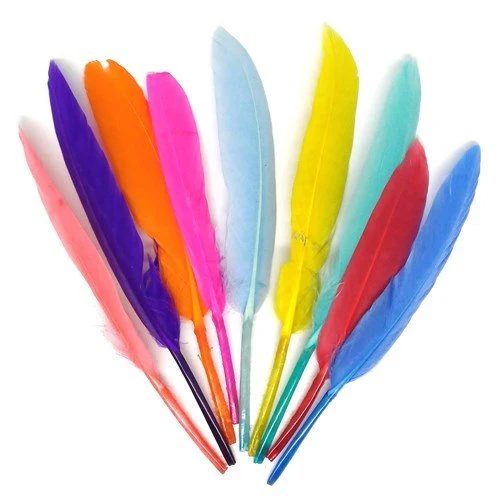 Värilliset höyhenet 12cm 100kpl
