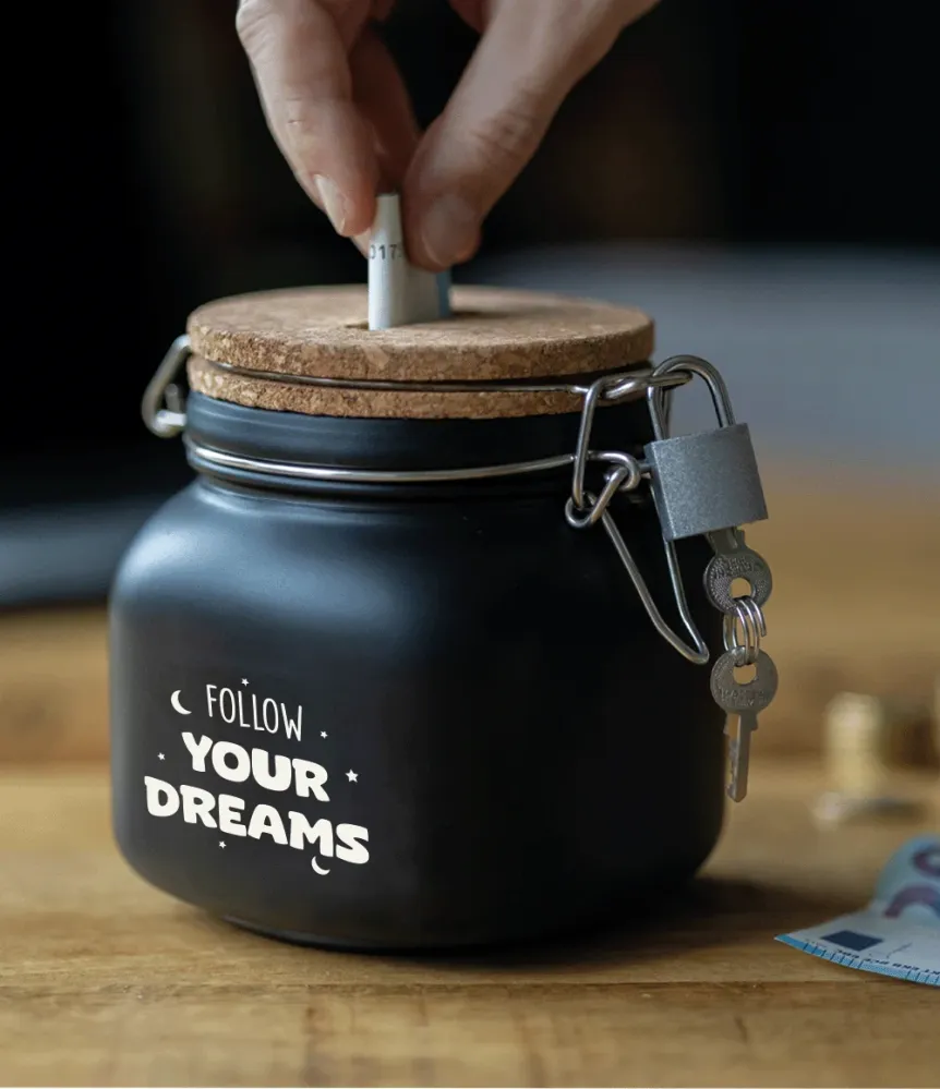 Musta rahalaatikko Follow Your Dreams 12.5cm