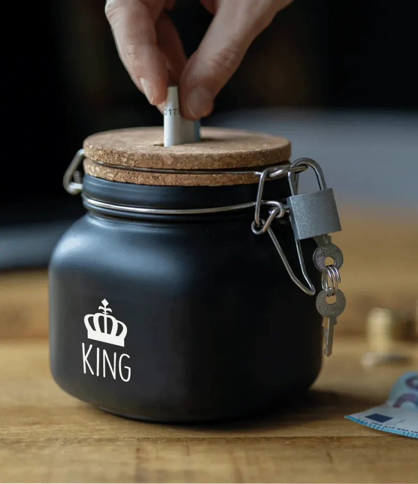 Musta rahalaatikko King 12.5cm
