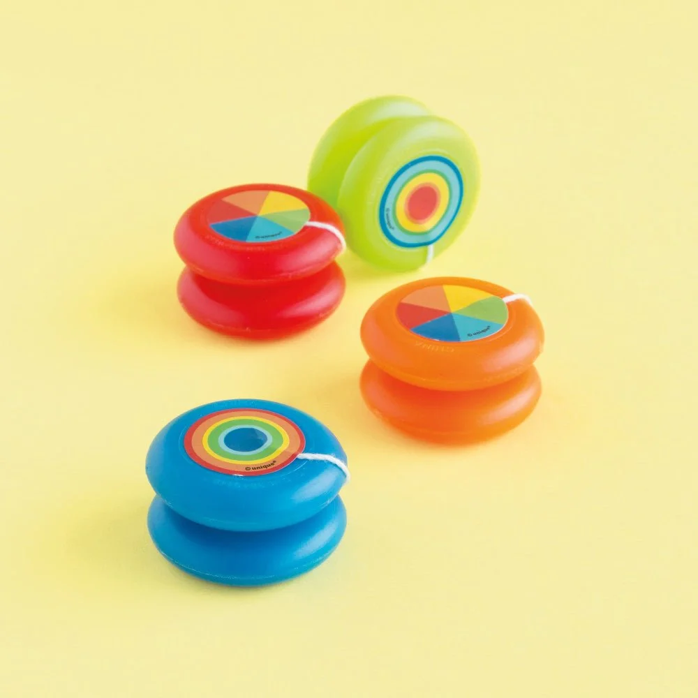 Värilliset yoyot 4.1cm 4kpl