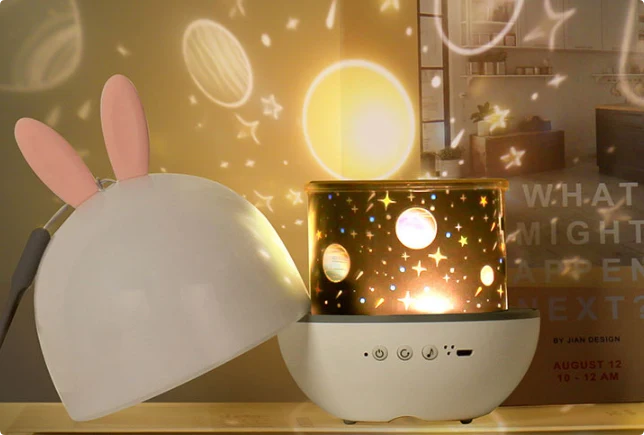 SkyProjector™ | Rentoudu ennen nukkumaanmenoa! - Tähtiprojektori