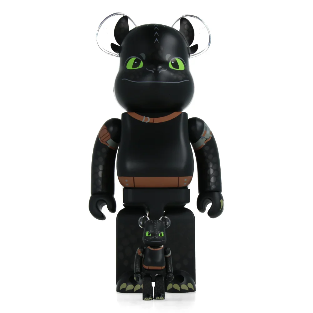 100% & 400% Bearbrick -setti - Toothless