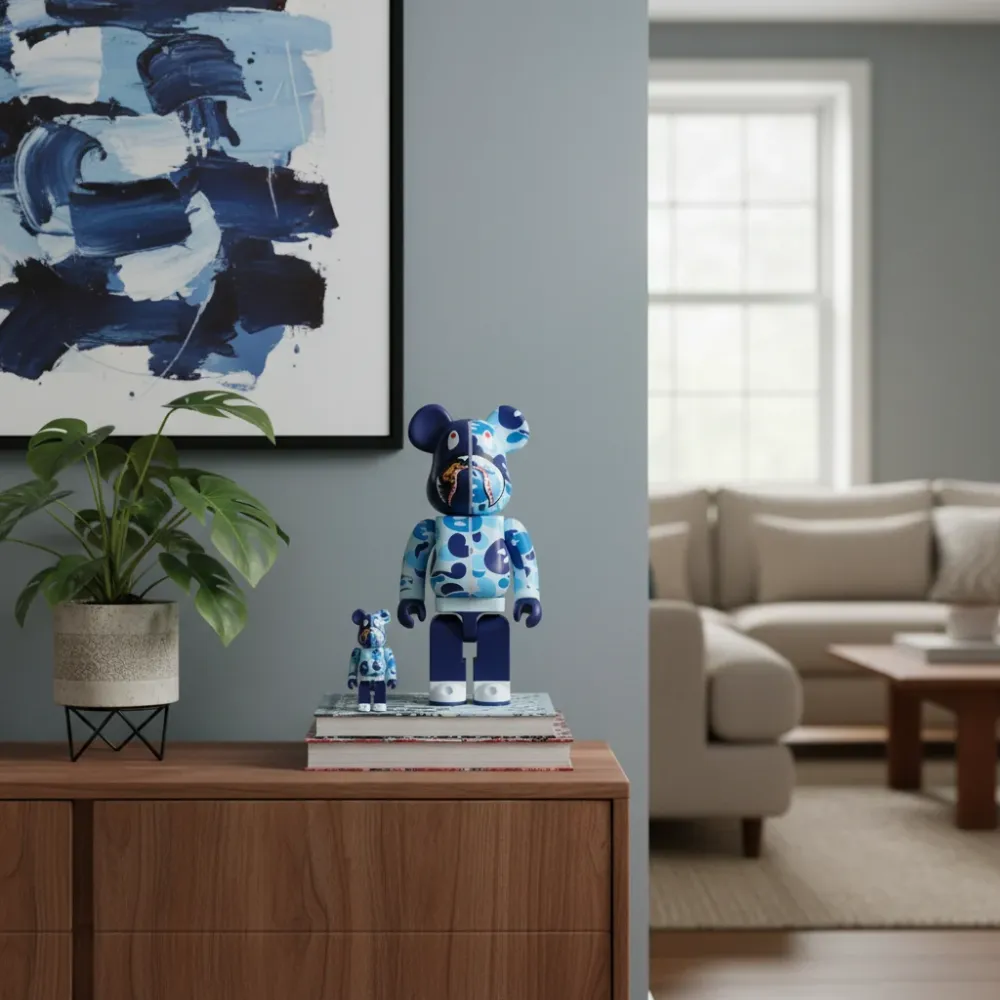 400 % & 100 % Bearbrick -setti – BAPE – Baby Milo Shark Camo, sininen