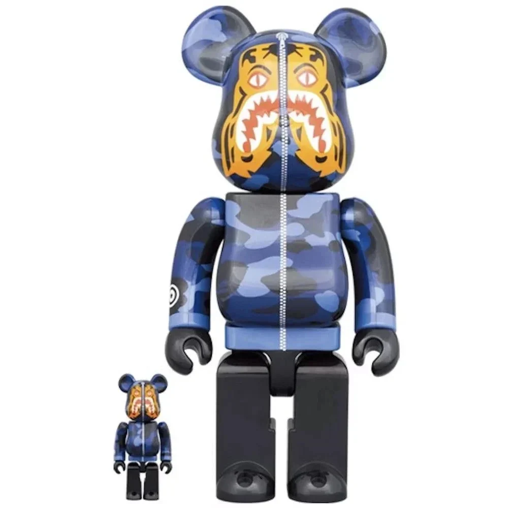 400 % & 100 % Bearbrick -setti – Camo Tiger BAPE (Blue ver.)