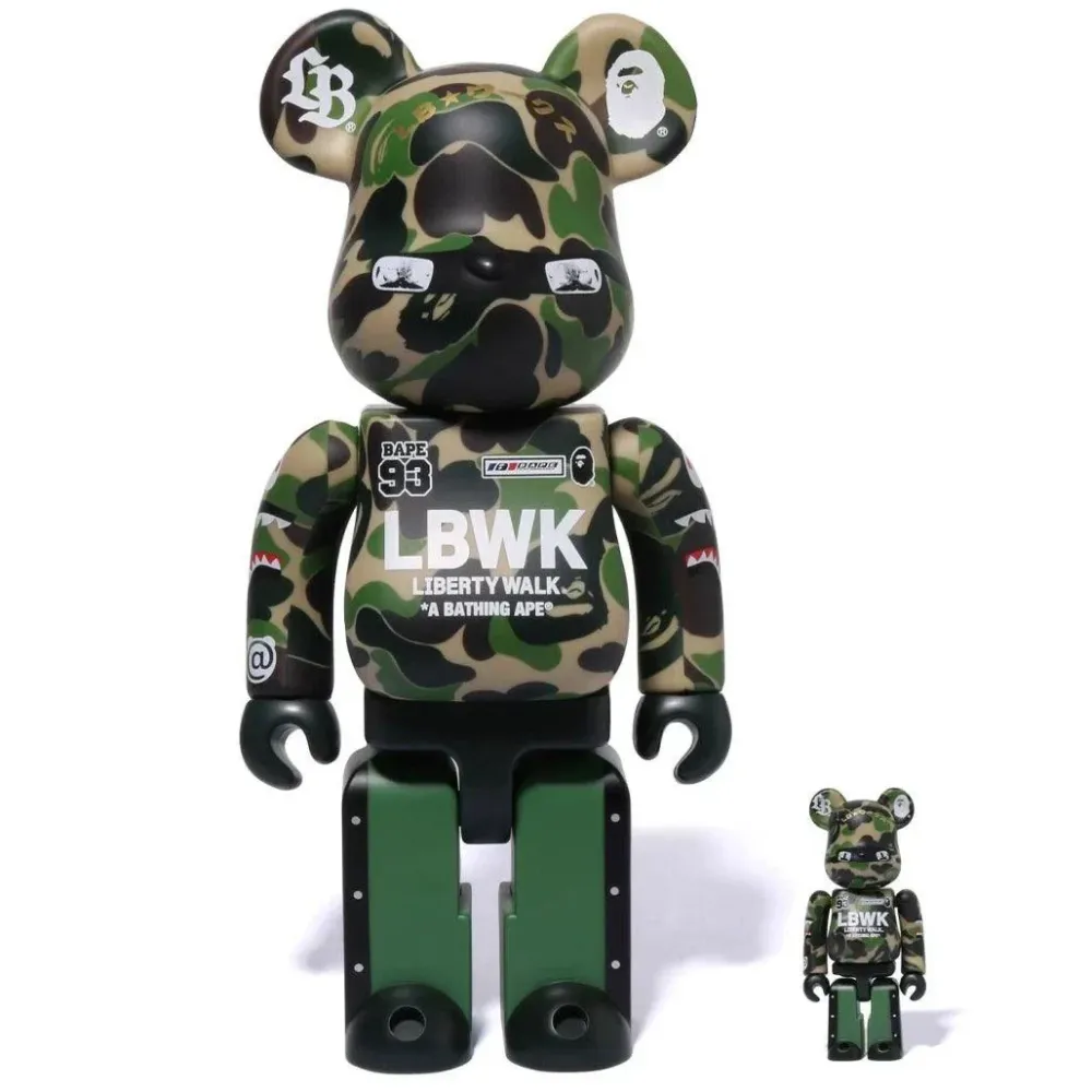 400% + 100% Bearbrick -setti - LBWK x BAPE (Green Camo)