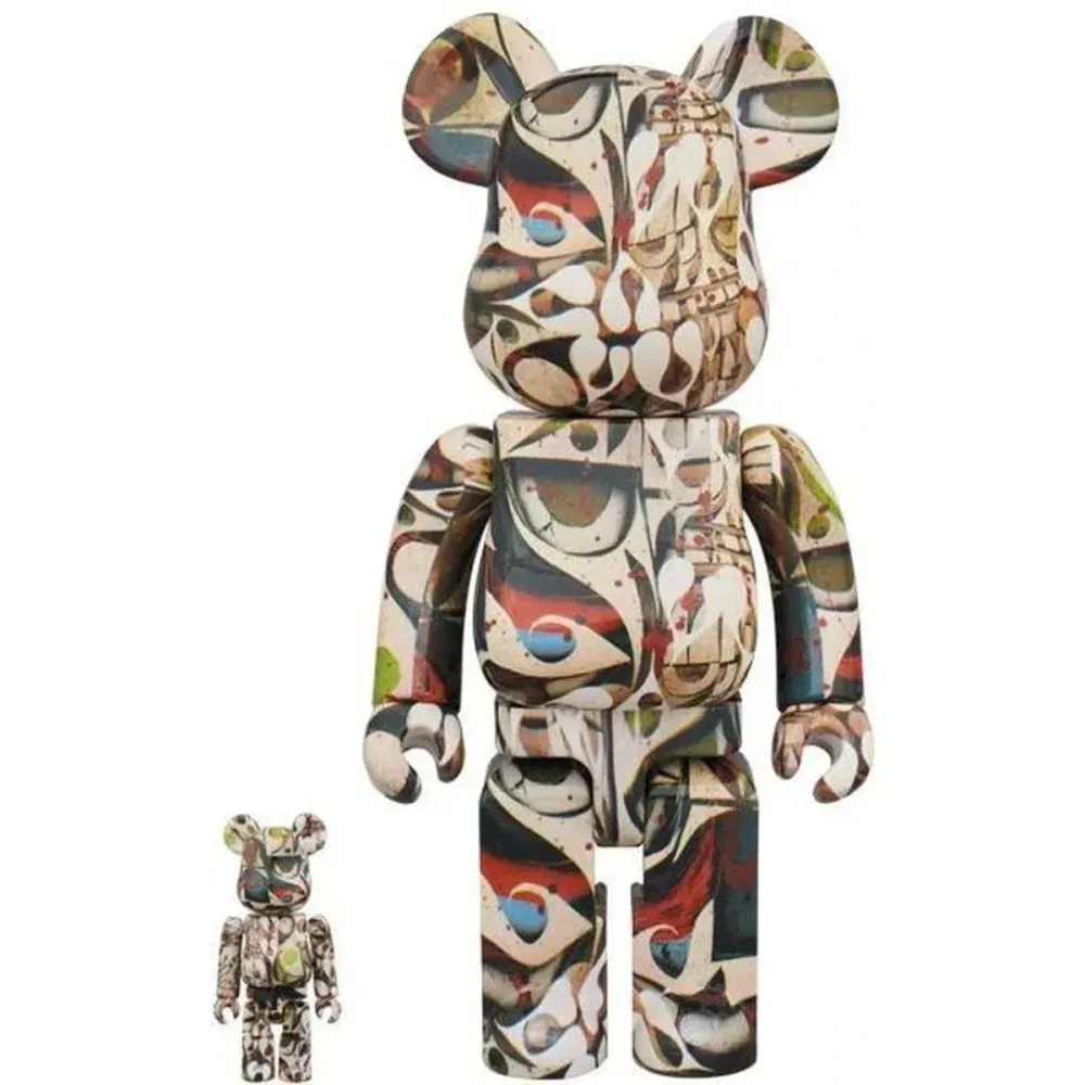 400% & 100% Bearbrick -setti – Phil Frost