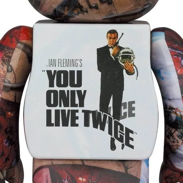 400% & 100% Bearbrick-setti – You Only Live Twice (007 – James Bond)