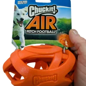 Chuckit Breathe Right Football - innovatiivinen koiranlelu