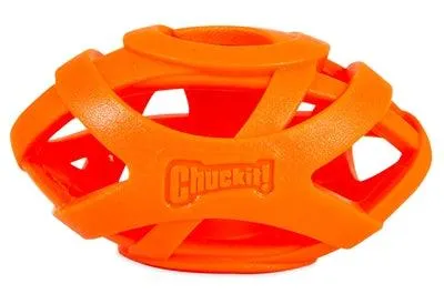 Chuckit Breathe Right Football - innovatiivinen koiranlelu