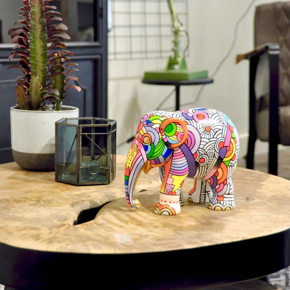 Elephant Parade norsu Rauhaa, Rakkautta ja Musiikkia 15cm Rajoitettu erä 3000 kpl