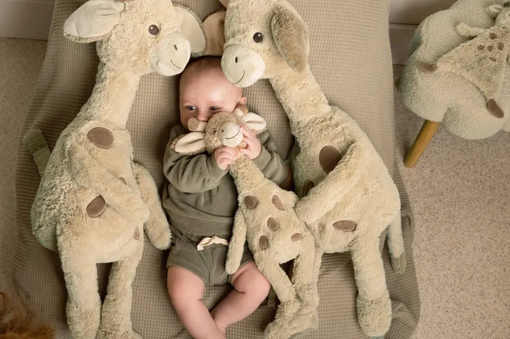 Happy Horse Cuddle Iso kirahvi Gus 75Cm
