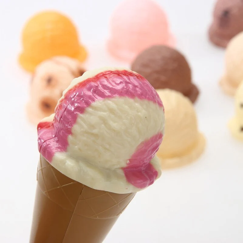 Ice Cream Game™ - Pinoa itsesi huipulle - Jäätelötorni pinoamispeli