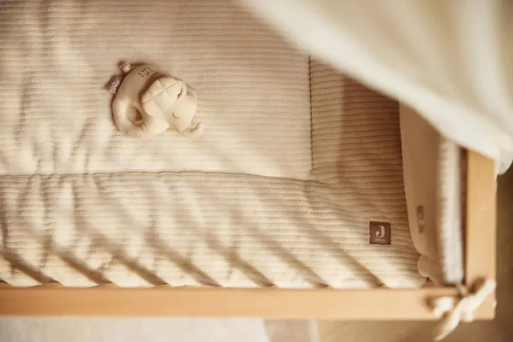 Jollein Rattle Elefantti tarinoita