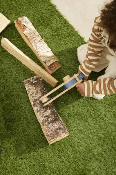 Kid's Concept lelu moottorisaha Kid's Hub