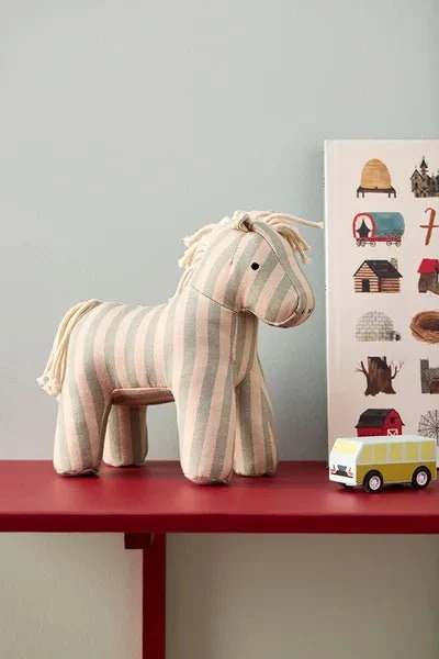 Kid's Concept pehmolelu hevonen Sam Aiden