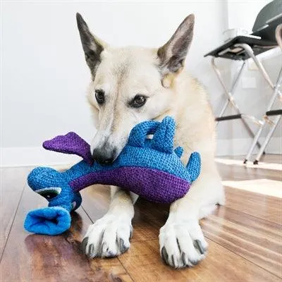 Kong Woozles Alien Blue – tukeva koiranlelu vinkuvilla (28 x 19 x 13,5 cm)