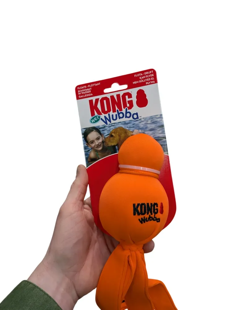 Kong Wubba Wet Assorted – Kelluvat koiranlelut