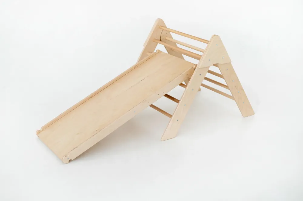 Lunatoys Piklerin kolmio – Montessori-kiipeilyteline taaperoille