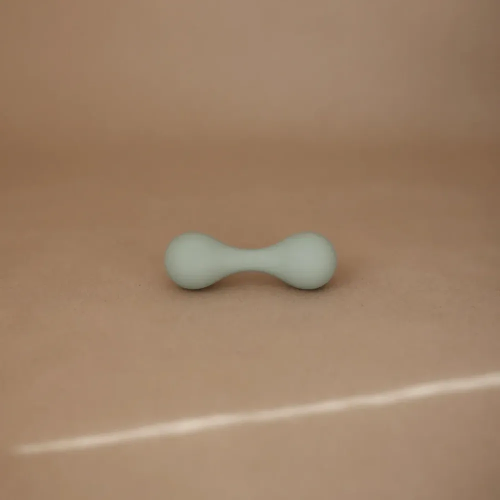 Mushie Rattle Cambridge Blue