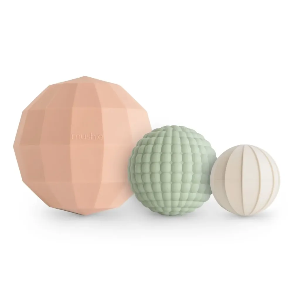 Mushie Textured Playball Pastel 3kpl