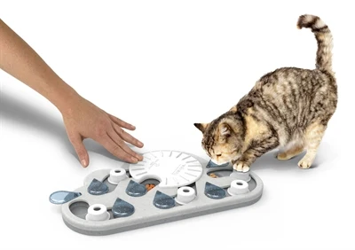 Nina Ottosson Puzzle & Play Sateinen päivä