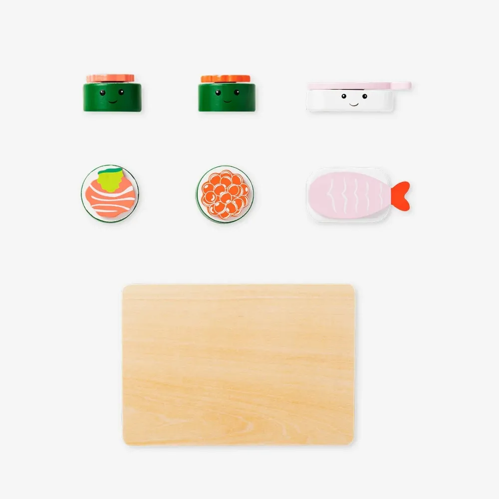 Puinen sushi leikkisetti