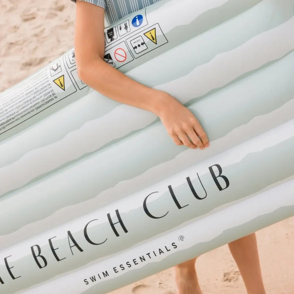 Resort Stripe Lie On