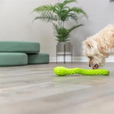 Trixie TPR Snack Snake – Interaktiivinen koiran lelu herkuille – 27 cm