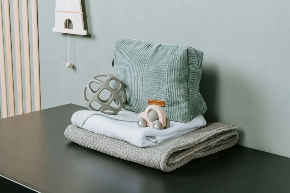Vauvan ainoa leikkipallo Urban Green