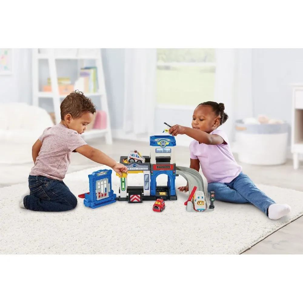 Vtech-lelu poliisiasema Toet Toet Toet