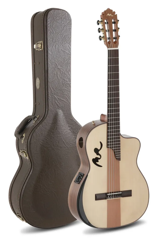 Manuel Rodriguez Electro-acoustic Café Cortado Cutaway - Curly Walnut (satin)