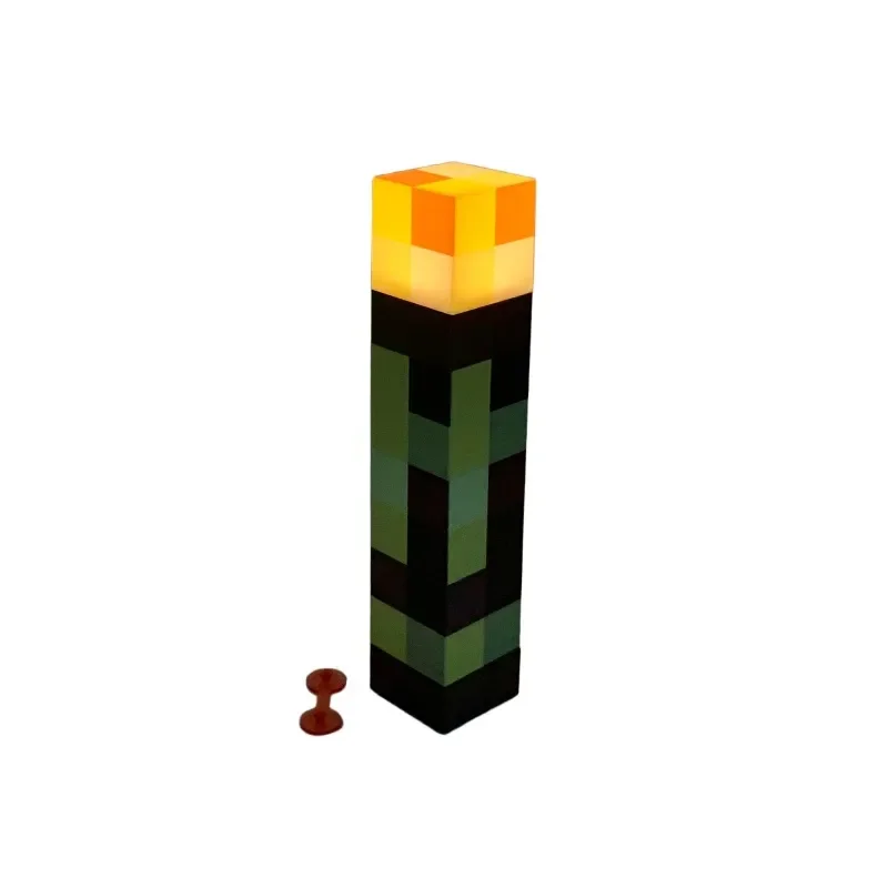 Minecraft-pikselilyhty LED-yövalo seinäkiinnityksellä