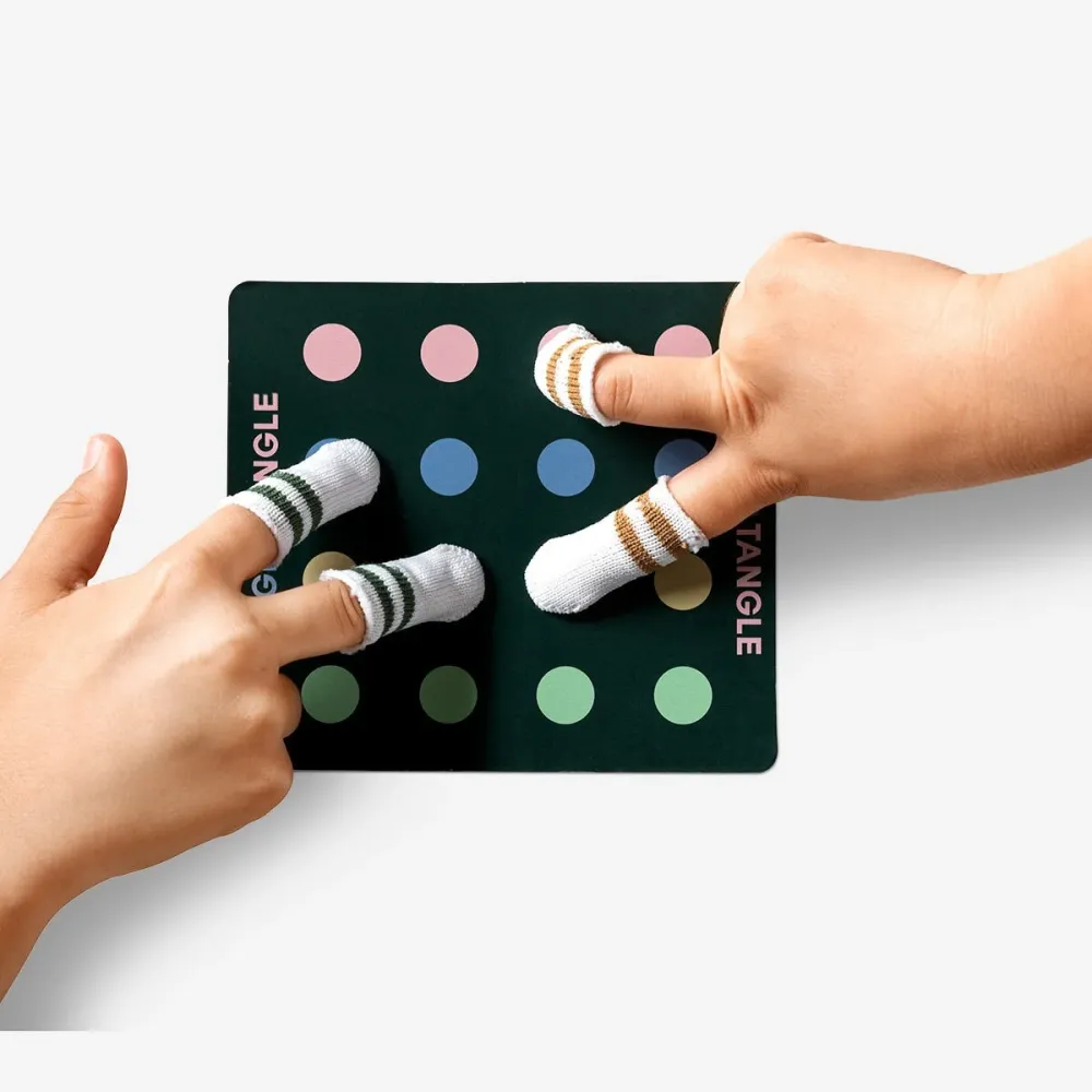 Finger tangle peli