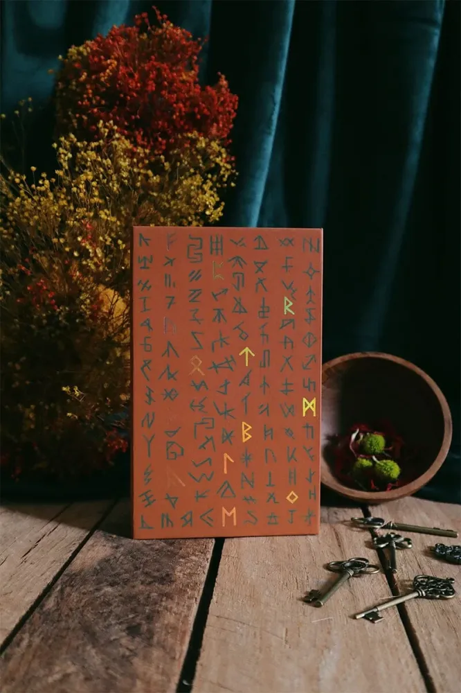 Green Glyphs Runes - James R. Eads (Kickstarter, Indie)