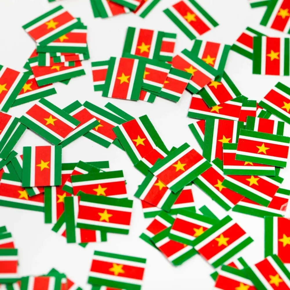 Suriname pöytä konfettipaperi 150kpl