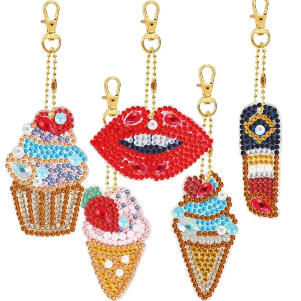 Diamond Painting Avainnauhat Huulipuna - 5 Kpl - Kaksipuolinen