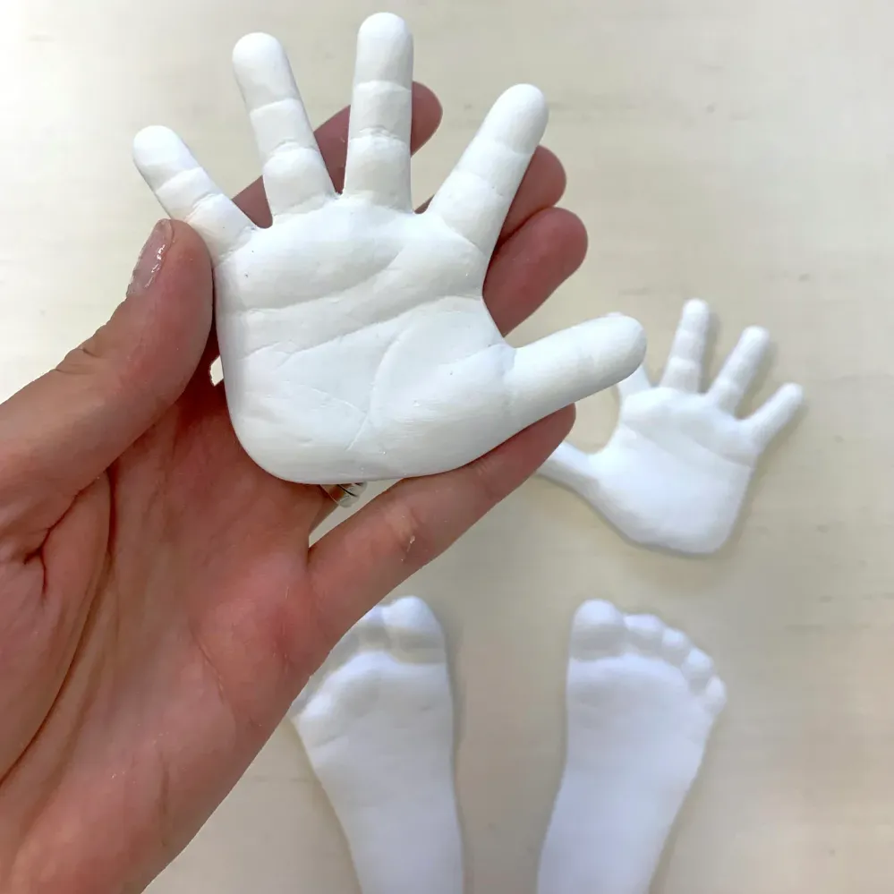 TinyTreasures | Uniikki Muisto - 3D käsi/jalka valusetti